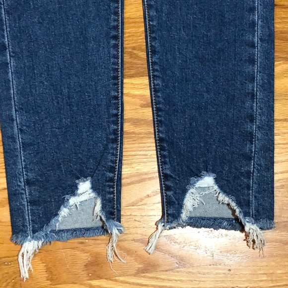 Levi’s NWT Wedgie Skinny High Rise Jeans Size 26 - Picture 5 of 16